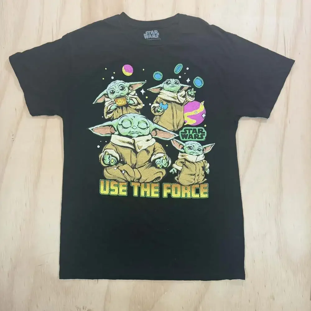 Star Wars Grogu Use the Force Graphic Print Black T-Shirt Mens Med 100% Cotton